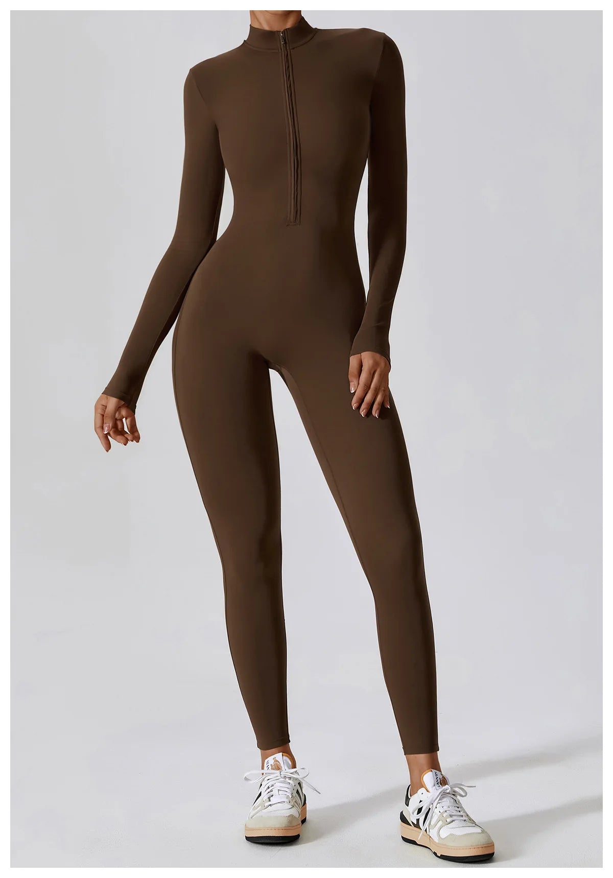 Combinaison Fitness Clara – Jumpsuit Court avec Fermeture Éclair