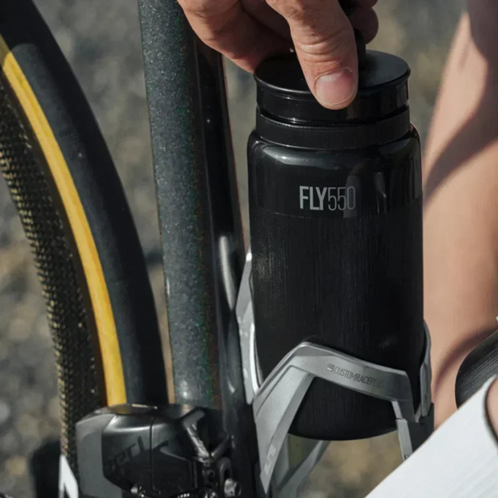 Bicycle Water Bottle fly 550ml 750 Bottle – Ultra-Lightweight Sports Drink Bottle Push-Pull Valve tour of France